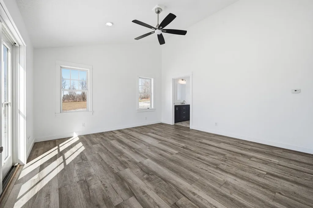 87 Yorktown Road Albion ME 04910