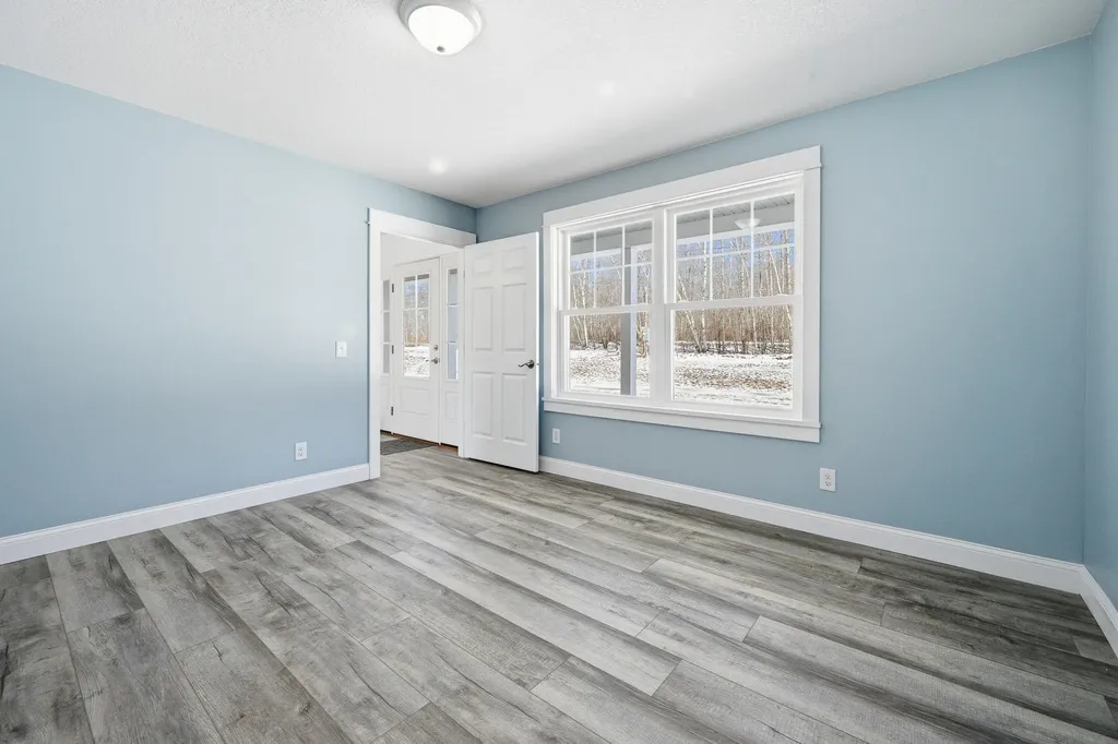 87 Yorktown Road Albion ME 04910