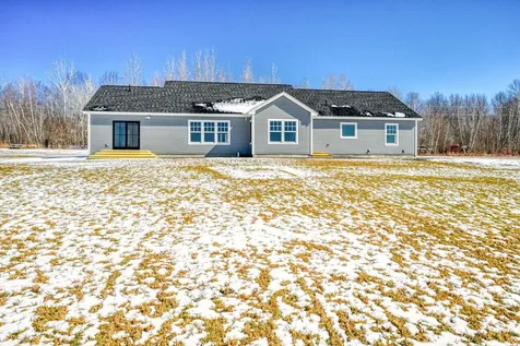 87 Yorktown Road Albion ME 04910