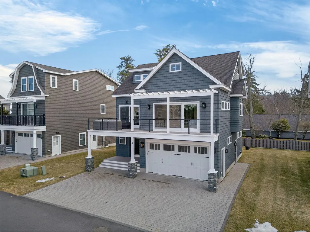 3 Driftwood Lane Saco ME 04072