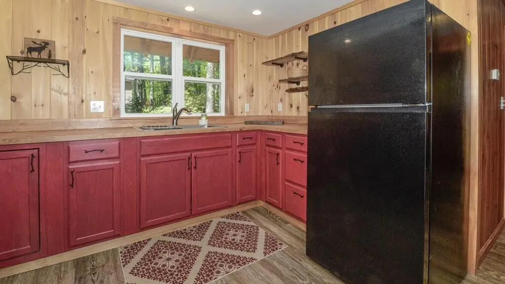 45 Crooked Way Naples ME 04055