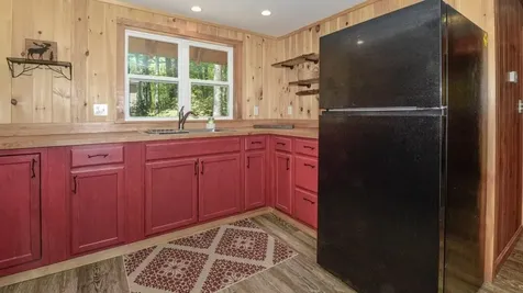 45 Crooked Way Naples ME 04055