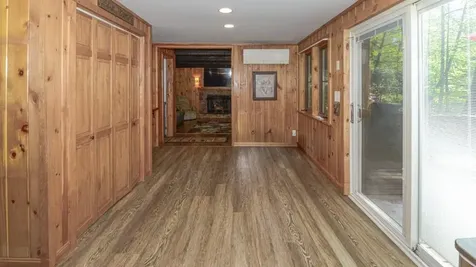 45 Crooked Way Naples ME 04055