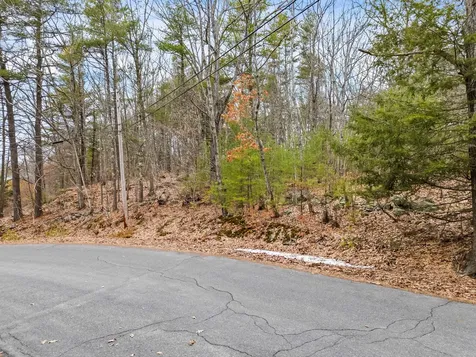 16 Fall Mill Road Extension York ME 03909