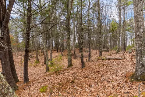 16 Fall Mill Road Extension York ME 03909