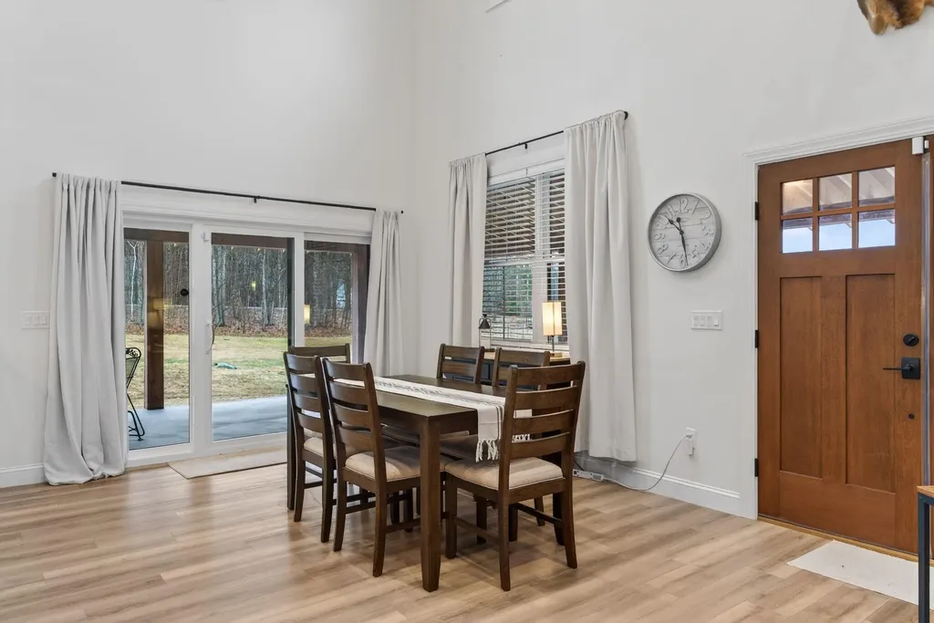 544 Whitefield Road Pittston ME 04345