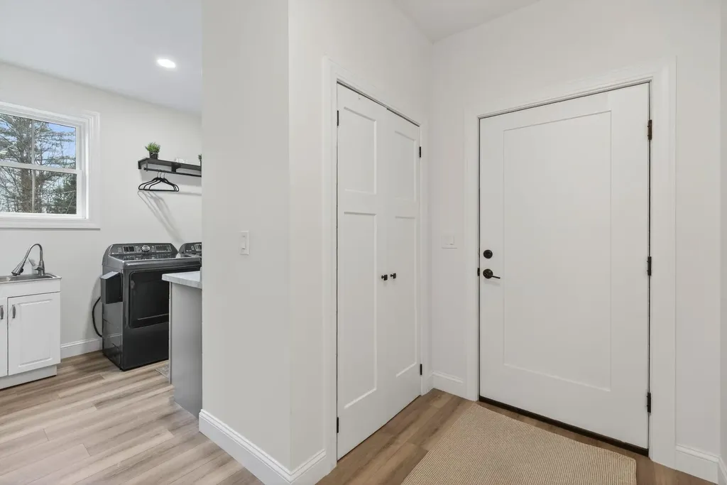 544 Whitefield Road Pittston ME 04345