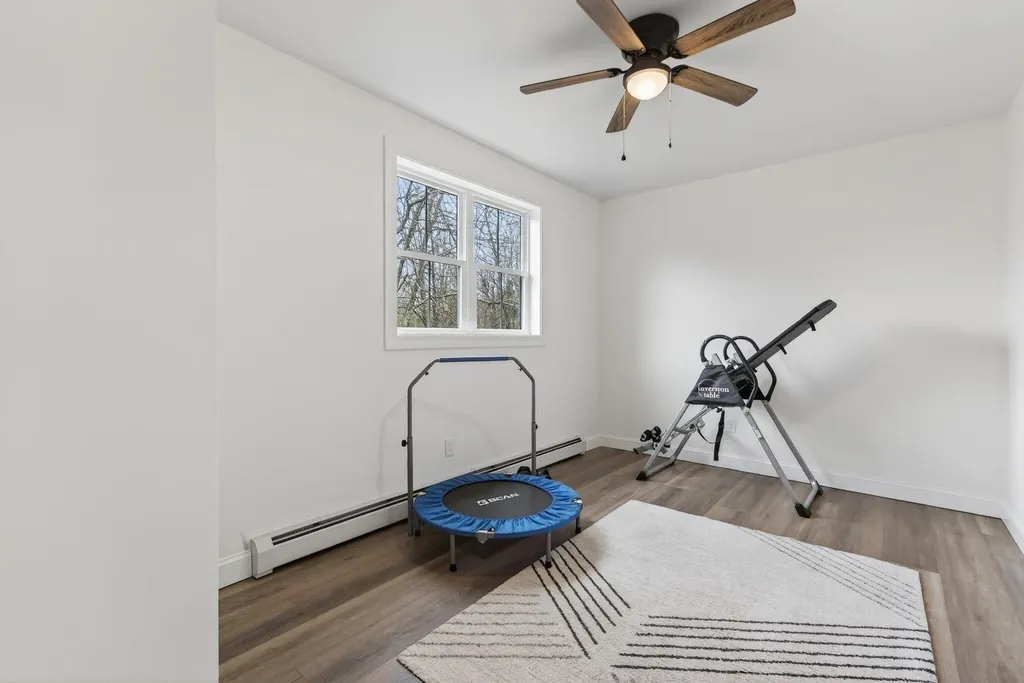 544 Whitefield Road Pittston ME 04345