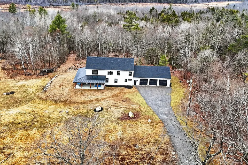 544 Whitefield Road Pittston ME 04345