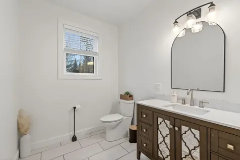 544 Whitefield Road Pittston ME 04345