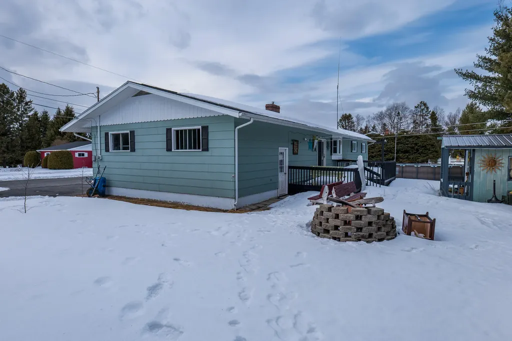 164 Hillcrest Avenue Madawaska ME 04756