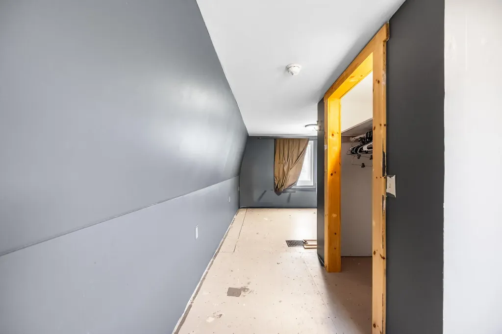 36 Northern Avenue Hampden ME 04444