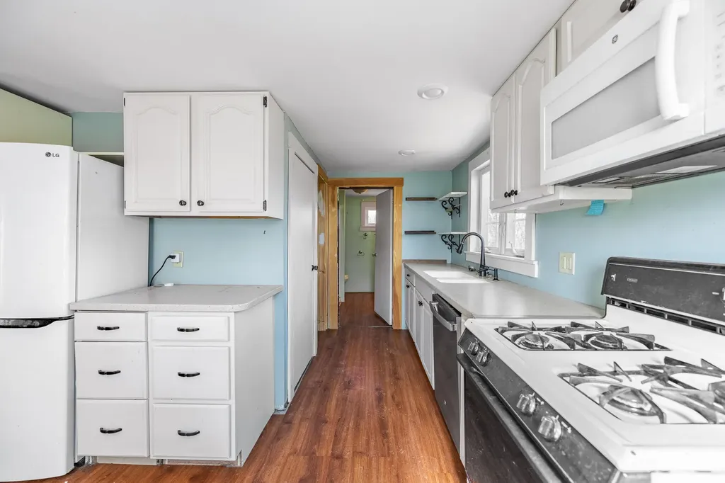 36 Northern Avenue Hampden ME 04444