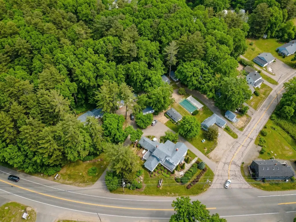 2 River Road York ME 03902