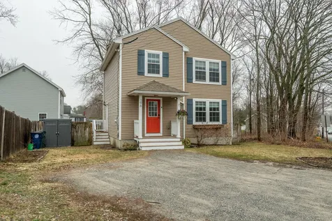 196 Spring Street Westbrook ME 04092