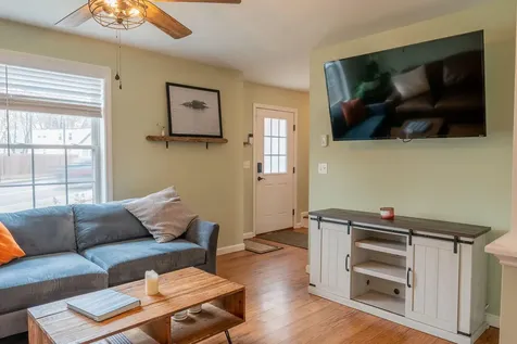 196 Spring Street Westbrook ME 04092