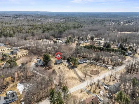 27 Oak Ridge Drive Standish ME 04084