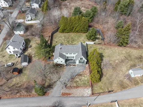 10 Pleasant Street Winterport ME 04496
