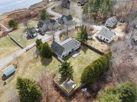 10 Pleasant Street Winterport ME 04496