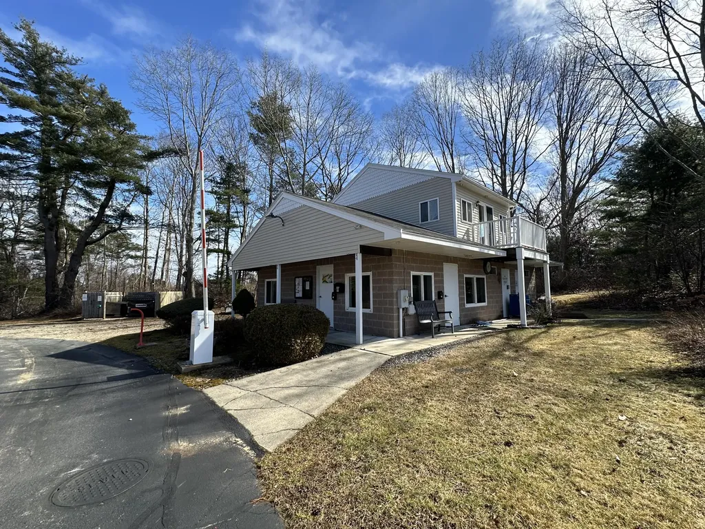 620 Post Road Wells ME 04090