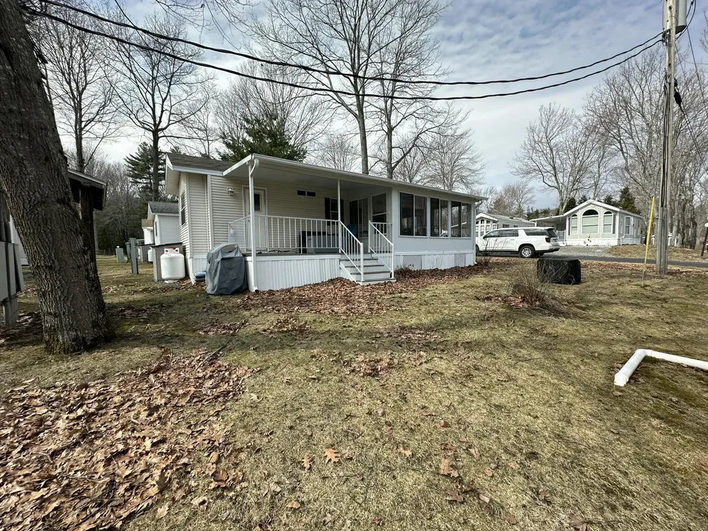620 Post Road Wells ME 04090