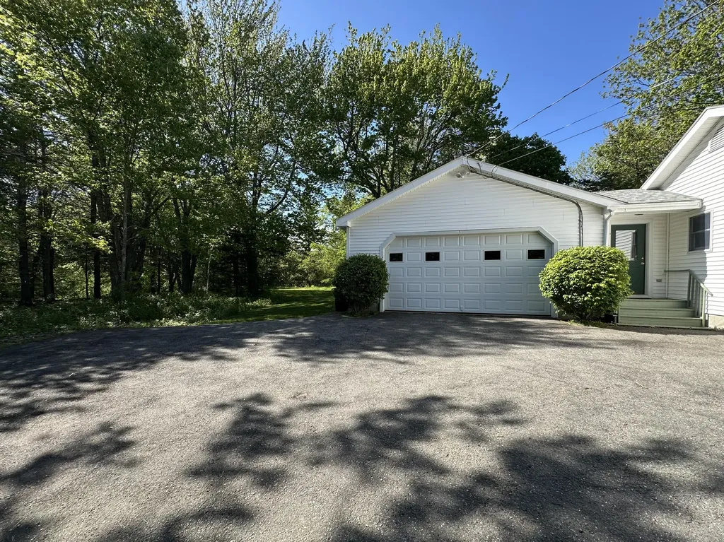 627 Port Clyde Road Saint George ME 04860