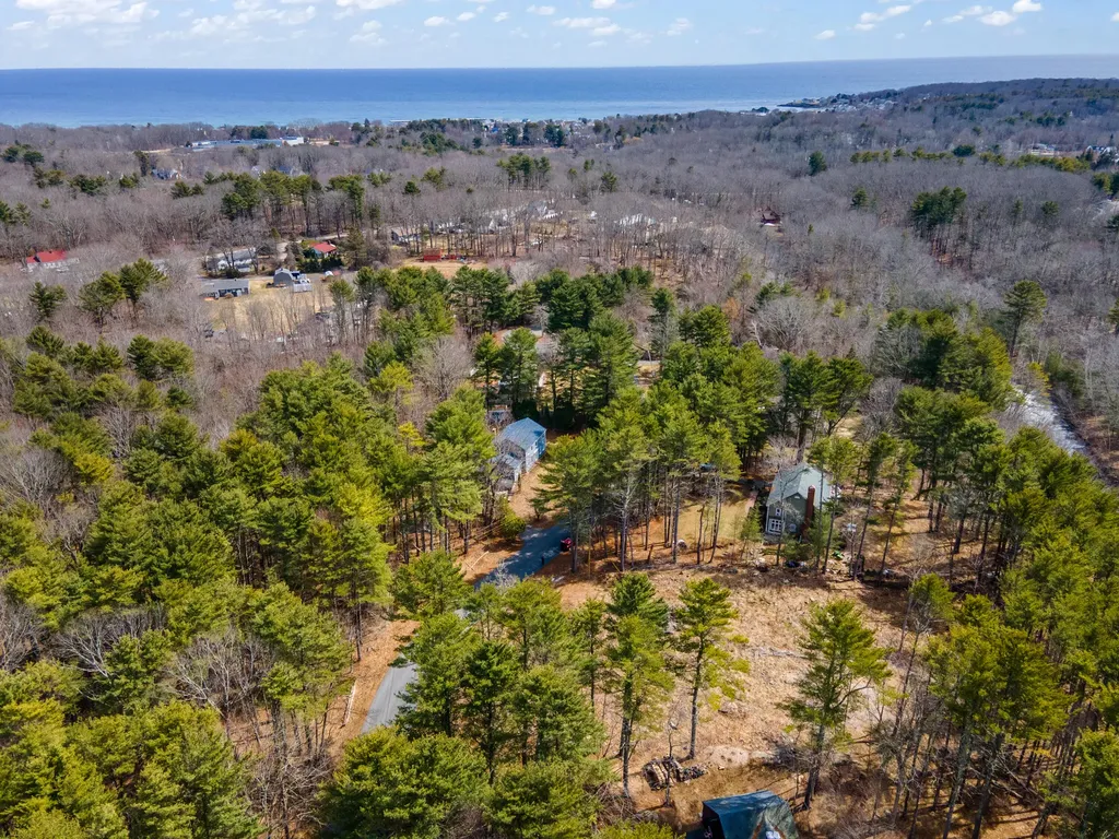 15 Candlewood Lane York ME 03909