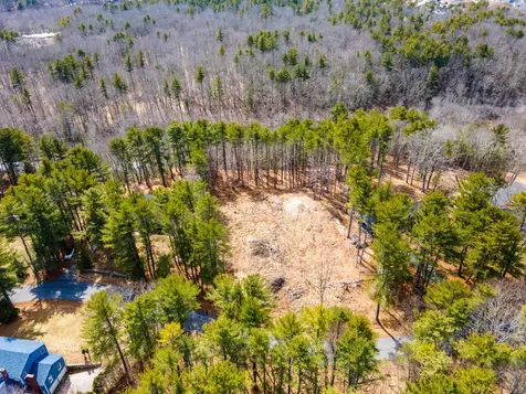 15 Candlewood Lane York ME 03909