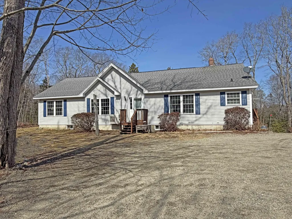 1119 Bayside Road Trenton ME 04605