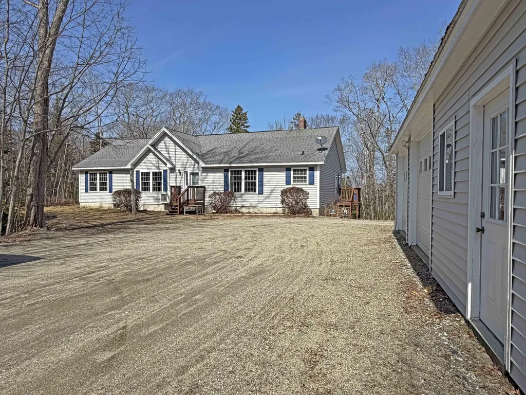 1119 Bayside Road Trenton ME 04605