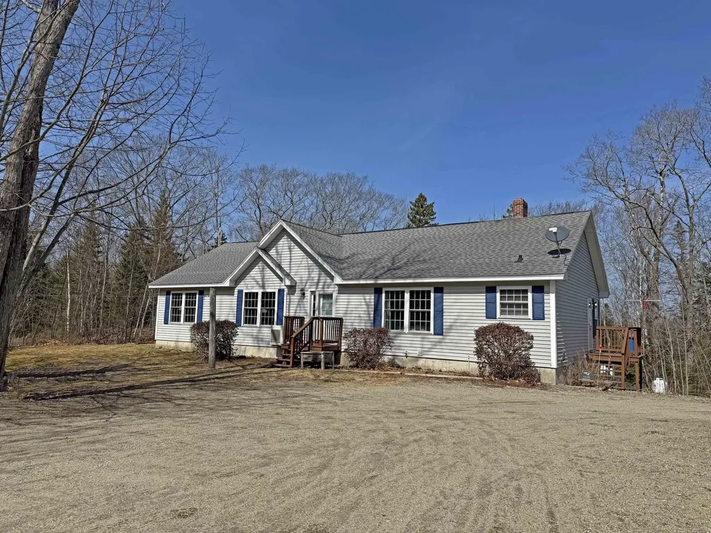 1119 Bayside Road Trenton ME 04605