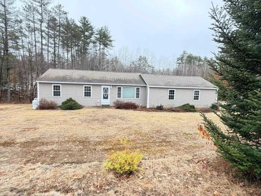 23 Tasseltop Acres Road Naples ME 04055
