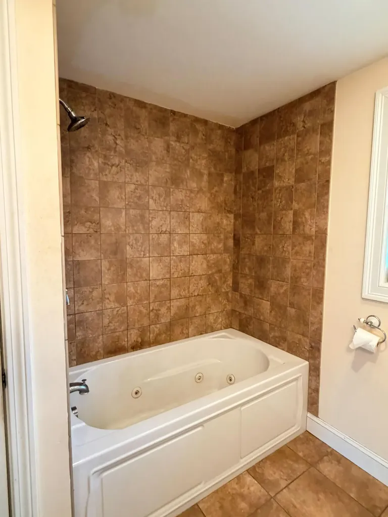 23 Tasseltop Acres Road Naples ME 04055