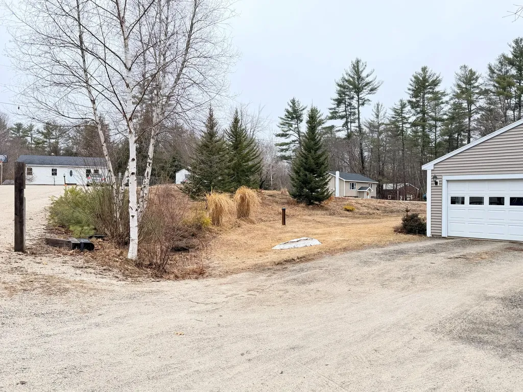 23 Tasseltop Acres Road Naples ME 04055