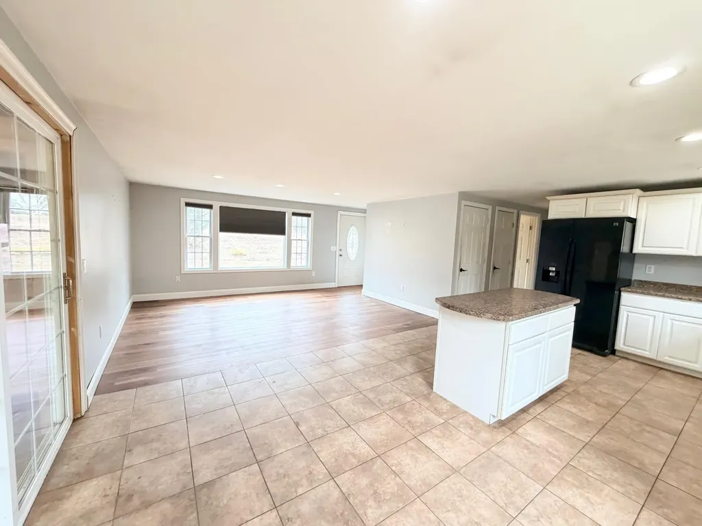23 Tasseltop Acres Road Naples ME 04055