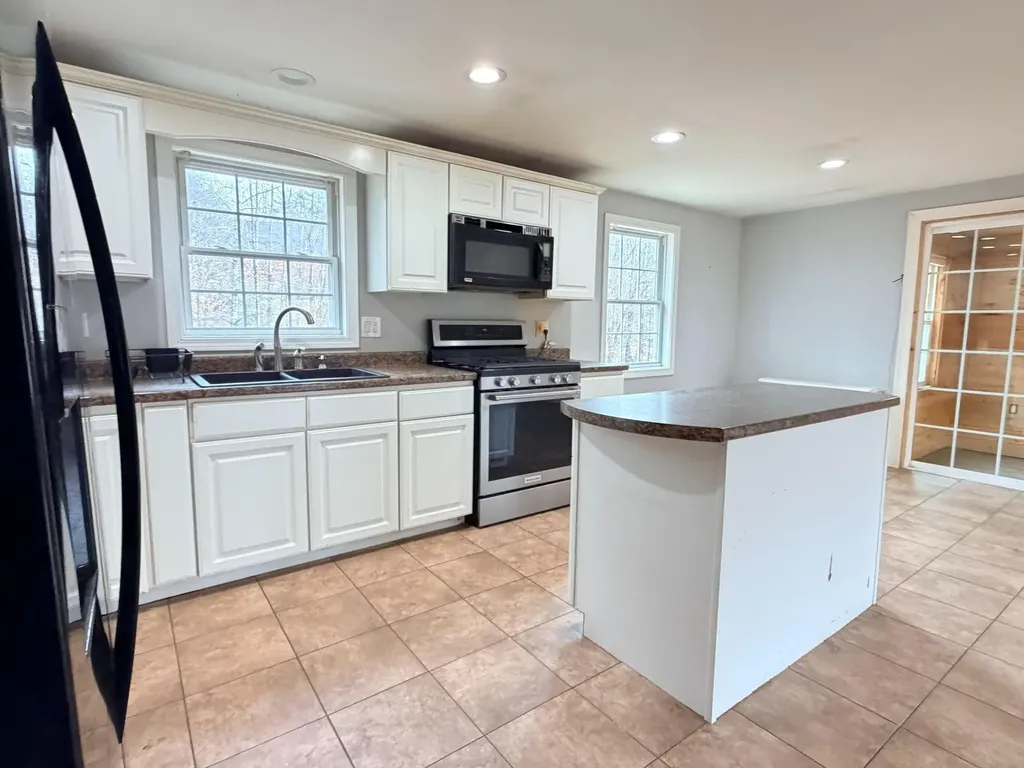 23 Tasseltop Acres Road Naples ME 04055