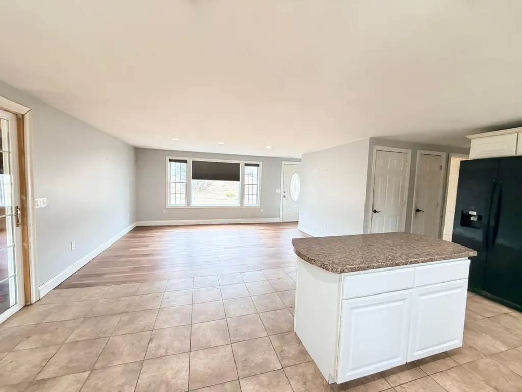 23 Tasseltop Acres Road Naples ME 04055