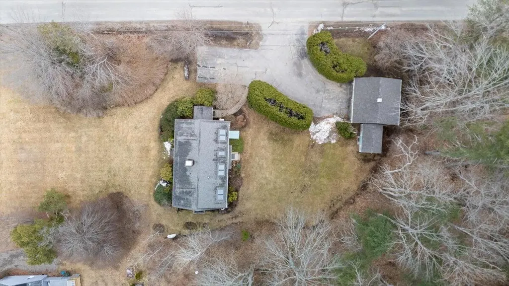 200 Mistic Avenue Rockport ME 04856