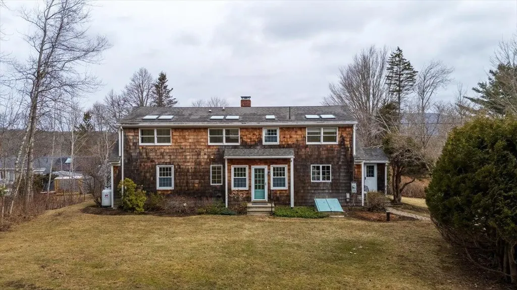 200 Mistic Avenue Rockport ME 04856