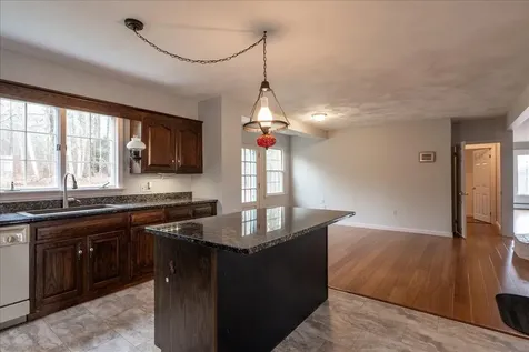 200 Mistic Avenue Rockport ME 04856