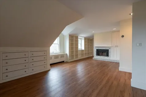 200 Mistic Avenue Rockport ME 04856