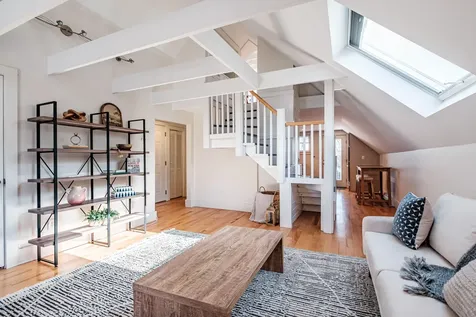 25 Howard Street Portland ME 04101