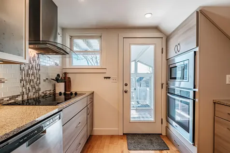 25 Howard Street Portland ME 04101