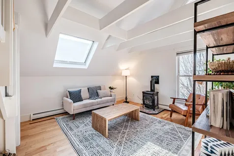 25 Howard Street Portland ME 04101
