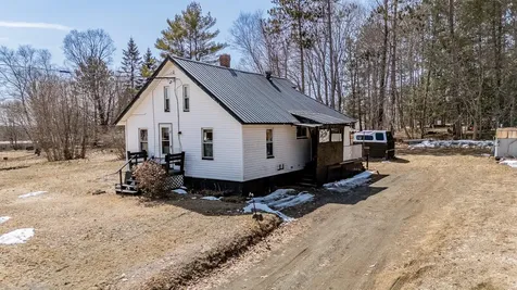 17 Daggett Street Milo ME 04463