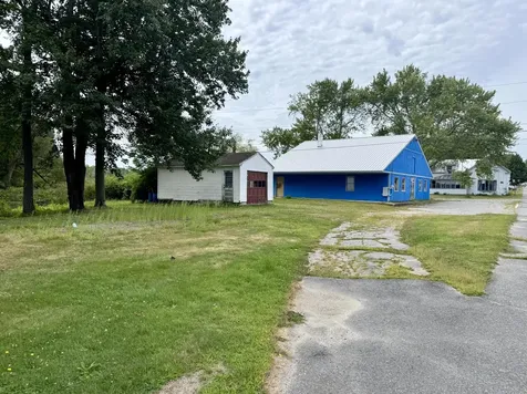 12 Heath Street Oakland ME 04963