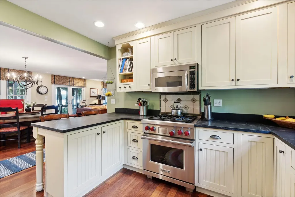 224 Ledges Road S Naples ME 04055