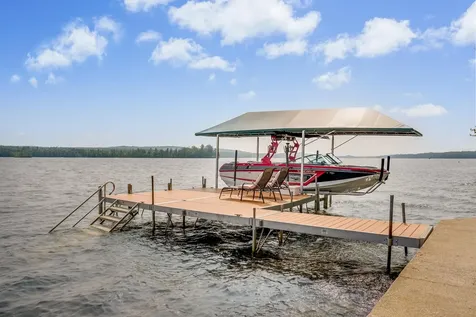 224 Ledges Road S Naples ME 04055