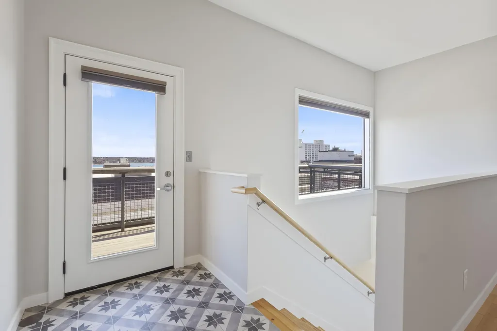 15 Brown Street Portland ME 04101