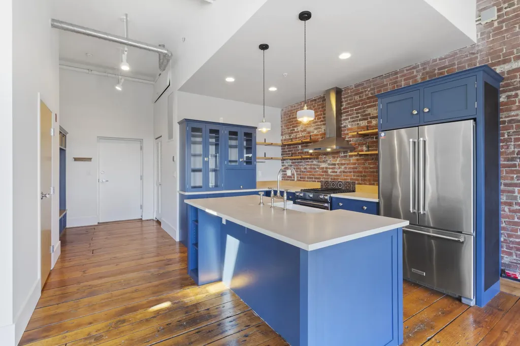 15 Brown Street Portland ME 04101